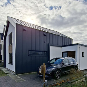 wit-gestucte-schuurwoning