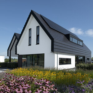 Wit gestucte villa Flevoland